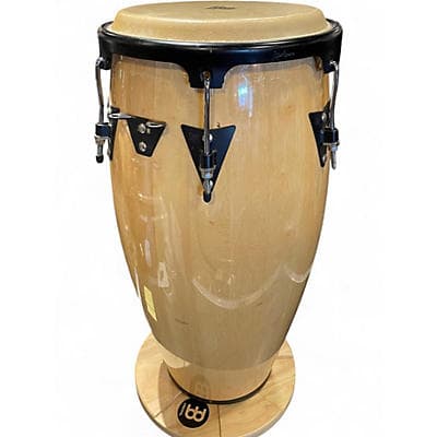 LP Aspire Conga W Meinl Plate Conga