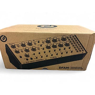 Moog DFAM Synthesizer