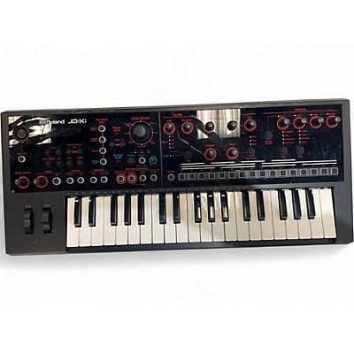 Roland JD-XI Synthesizer