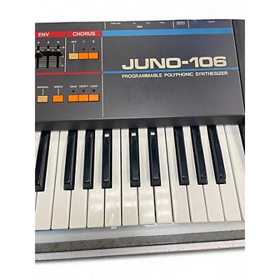 Roland JUNO-106 Synthesizer