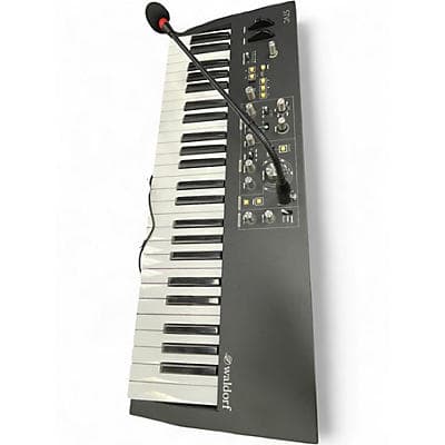 Waldorf STVC Synthesizer