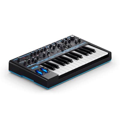 Novation BASS-STATION-II Classic Analogue Bass Synth