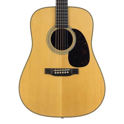 Martin HD-28E Standard Series Acoustic-electric Guitar with Fishman Aura VT Enhance Electronics - Natural Aged Toner