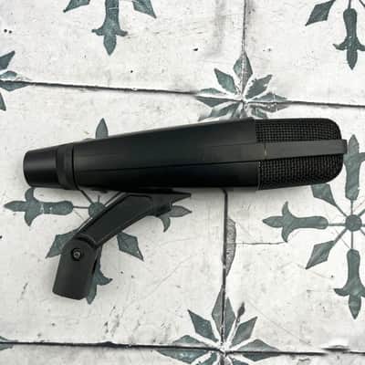 Sennheiser MD 421 II Cardioid Dynamic Microphone