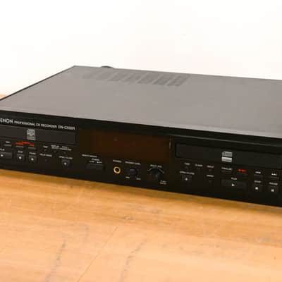 Denon DN-C550R Professional Dual CD Recorder and Player CG01YAC