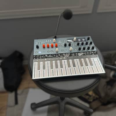 Arturia MicroFreak 25-Key Algorithmic Synthesizer 2019 - Present - Black