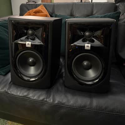 JBL 305P MkII 2-Way 5" Active Nearfield Studio Monitors (Pair) 2010s - Black