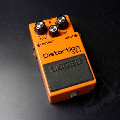 Boss DS-1 Distortion (Black Label) 1982 - 1988 - Orange