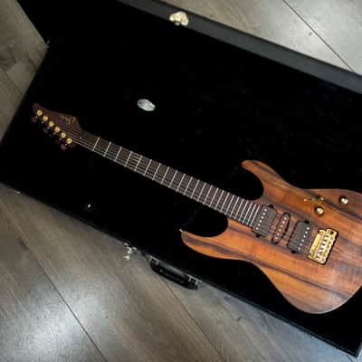 Suhr Modern Custom Flame KOA Carve Top Solid KOA Body