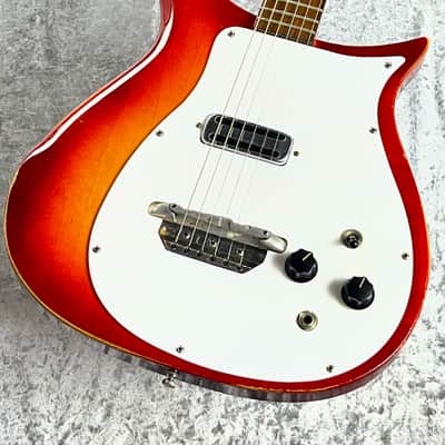 Rickenbacker Model 425 FG (1964’USED) -Fireglo- 【Vintage】