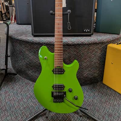 EVH Wolfgang WG Standard with Baked Maple Neck 2020 - Slime Green