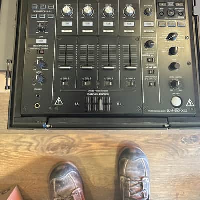 Pioneer DJM-900NXS2 4-channel DJ Mixer