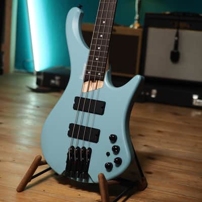 Ibanez EHB600