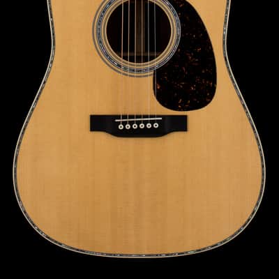 Martin D-45 (2023) #68094 with Original Hard Case