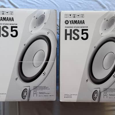 Yamaha HS5 5" Powered Studio Monitors (Pair) - White Brand New - Open Box