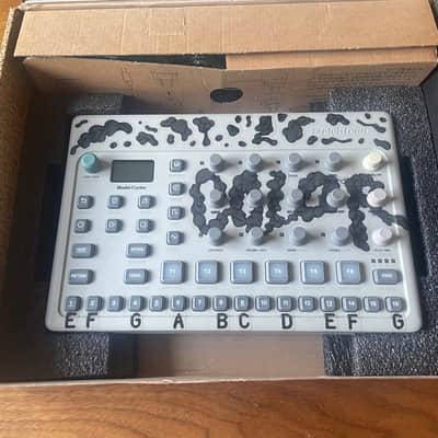 Elektron Model:Cycles Groovebox 2020 - Gray