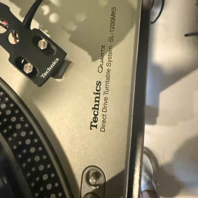 Technics SL-1200MK5 Turntable 2000s - Silver