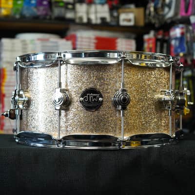 DW USA Performance Series 6.5x14" Pure Maple HVX Snare Drum - Bermuda Sand Sparkle FP