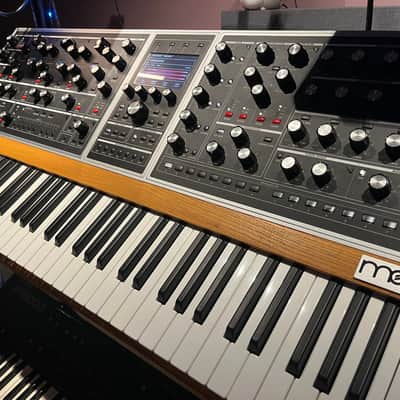 Moog One 16-Voice (loaded / mint)