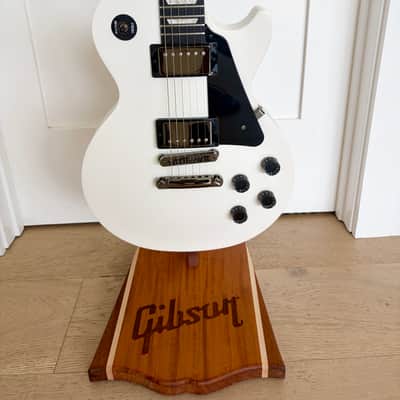 Gibson Les Paul Modern Studio 2025 - Worn White