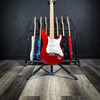 Squier Affinity Stratocaster SSS - Candy Apple Red