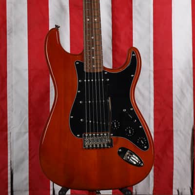 Squier Limited Edition Classic Vibe '70s Stratocaster - Mocha