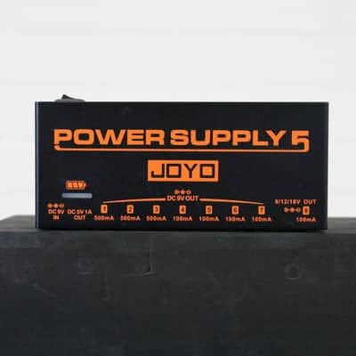 Preowned Joyo JP-05 Power Supply 5 8-Output Rechargeable Pedal Power Supply w/ Power Supply & Cables