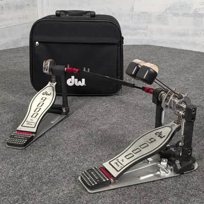 Used DW 9000 Double Bass Drum Pedal - Very Good
