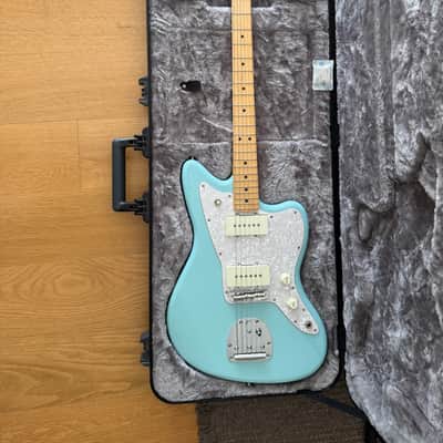 Fender MIJ Hybrid II Jazzmaster FSR 2024 Collection 2024 - Daphne Blue
