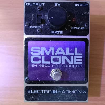 Electro-Harmonix SMALL CLONE Guitar Effects Pedal