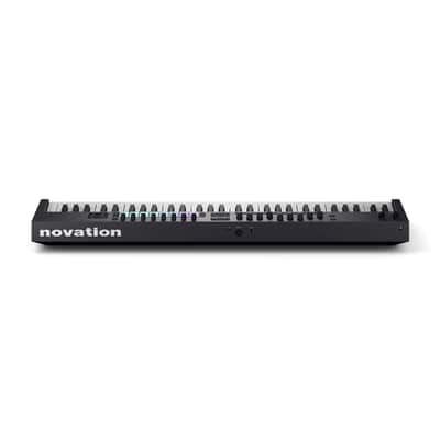 Novation LAUNCHKEY-61-MK4 Keyboard Controller With Focusrite 2i2 USB Audio Interface