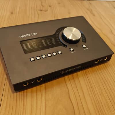 Universal Audio Apollo x4