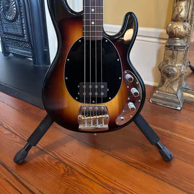 Ernie Ball Music Man Pino Palladino Signature Fretted Stingray 2025 - '79 Burst