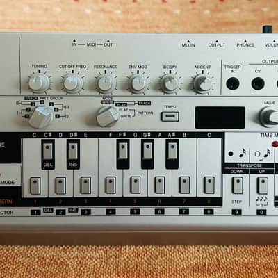 Roland TB-03 Boutique Series Synthesizer Module Bass Line Synthesizer 2016 - Present - Silver
