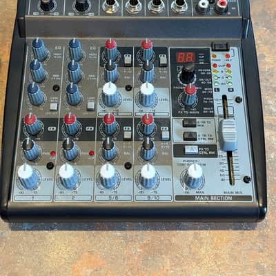 Behringer XENYX 1002FX