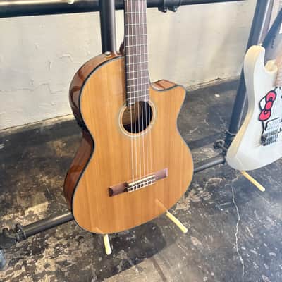 Fender Classical Nylon Guitar Acoustic-Electric CN-140SCE With Case!
