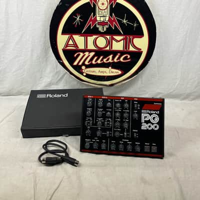 Roland PG 200 PG200 Synthesizer Programmer