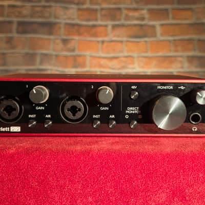 Focusrite Scarlett 2i2 3rd Gen USB Audio Interface