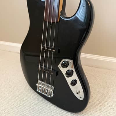 Fender Fretless Jazz Early 90’s - Black