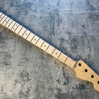 BMC Bass Guitar Neck Precision Bass® 21 Fret Canadian Maple Natural Satin Finish
