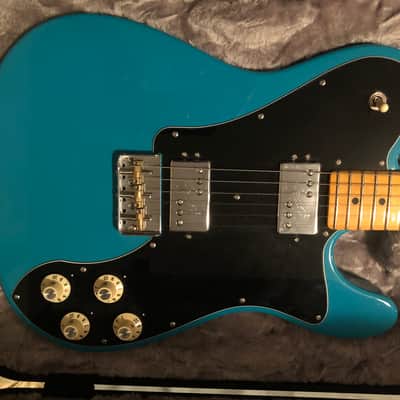 Fender American Professional II Telecaster Deluxe with Maple Fretboard 2020 - Present - Miami Blue