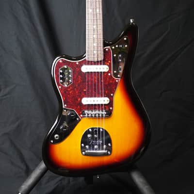*NEW IN BOX* 2025 Fender Made in Japan FSR Traditional ’60s Jaguar Left-Handed 3-Color Sunburst, Alder Body