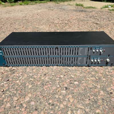 Ashly MQX-2310 31 Band Stereo Rackmount Equalizer