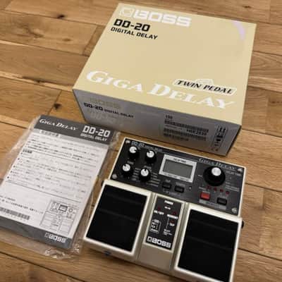 BOSS DD-20 GIGA DELAY