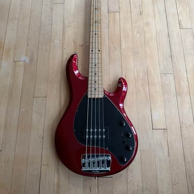 Ernie Ball Music Man StingRay 5 H with Rosewood Fretboard 2000 - Red
