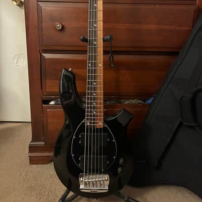 Ernie Ball Music Man John Myung Signature Bongo 6 HH