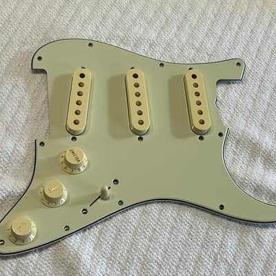 Fender American Vintage II 61 Stratocaster Pickguard