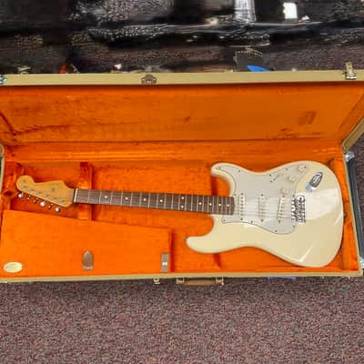 Fender Player Stratocaster Electric Guitar