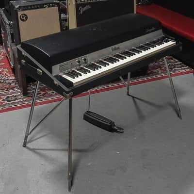1973 Fender Rhodes Mark I 73 Electric Piano with Legs Sustain Pedal Cover