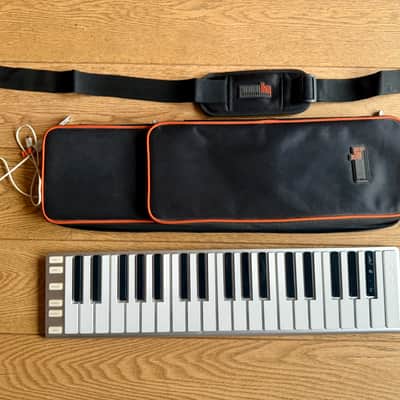 CME Xkey 37-Key Mobile USB Keyboard MIDI Controller - Silver